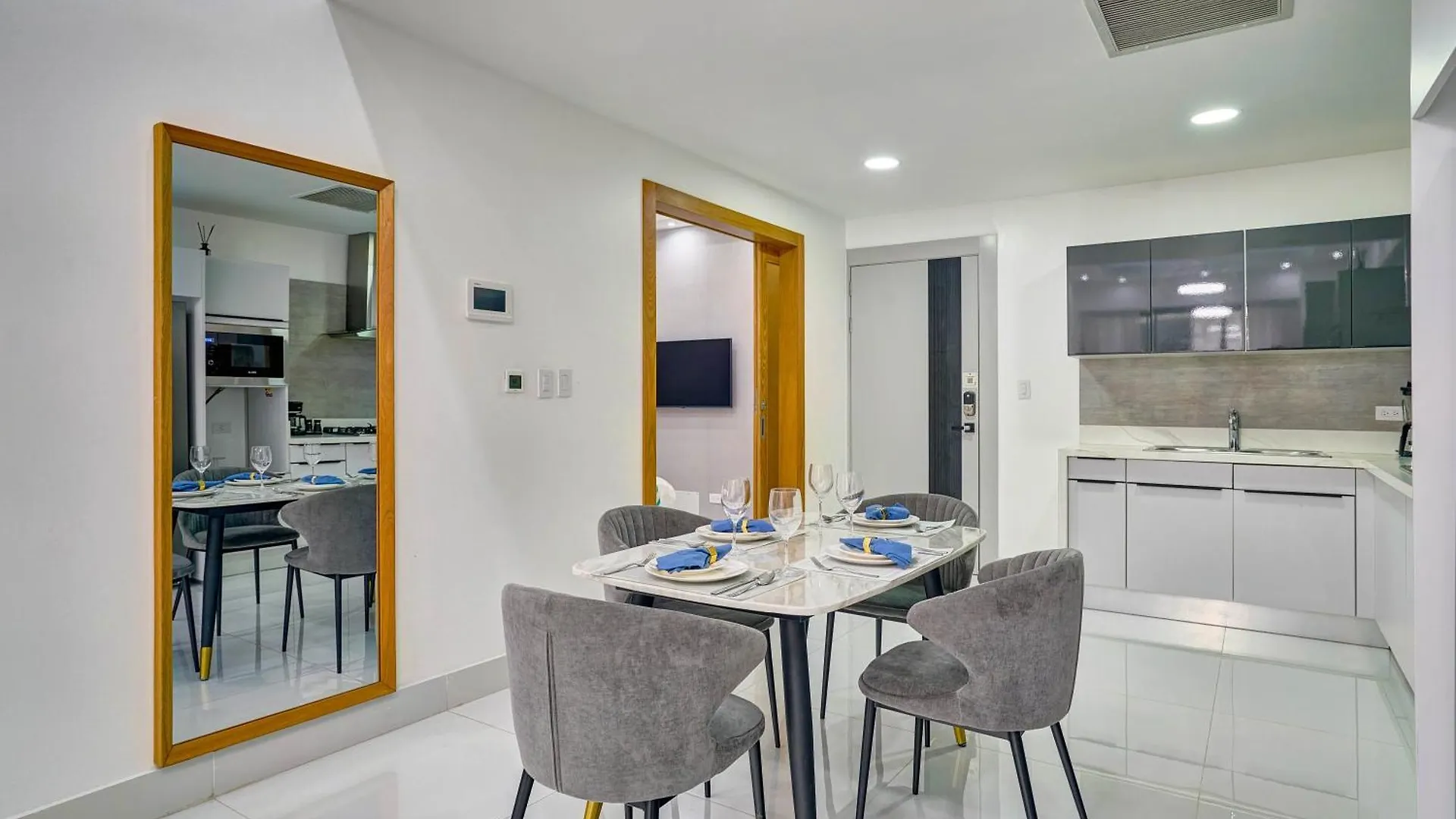 Monaco Residences Piantini Santo Domingo Apartment